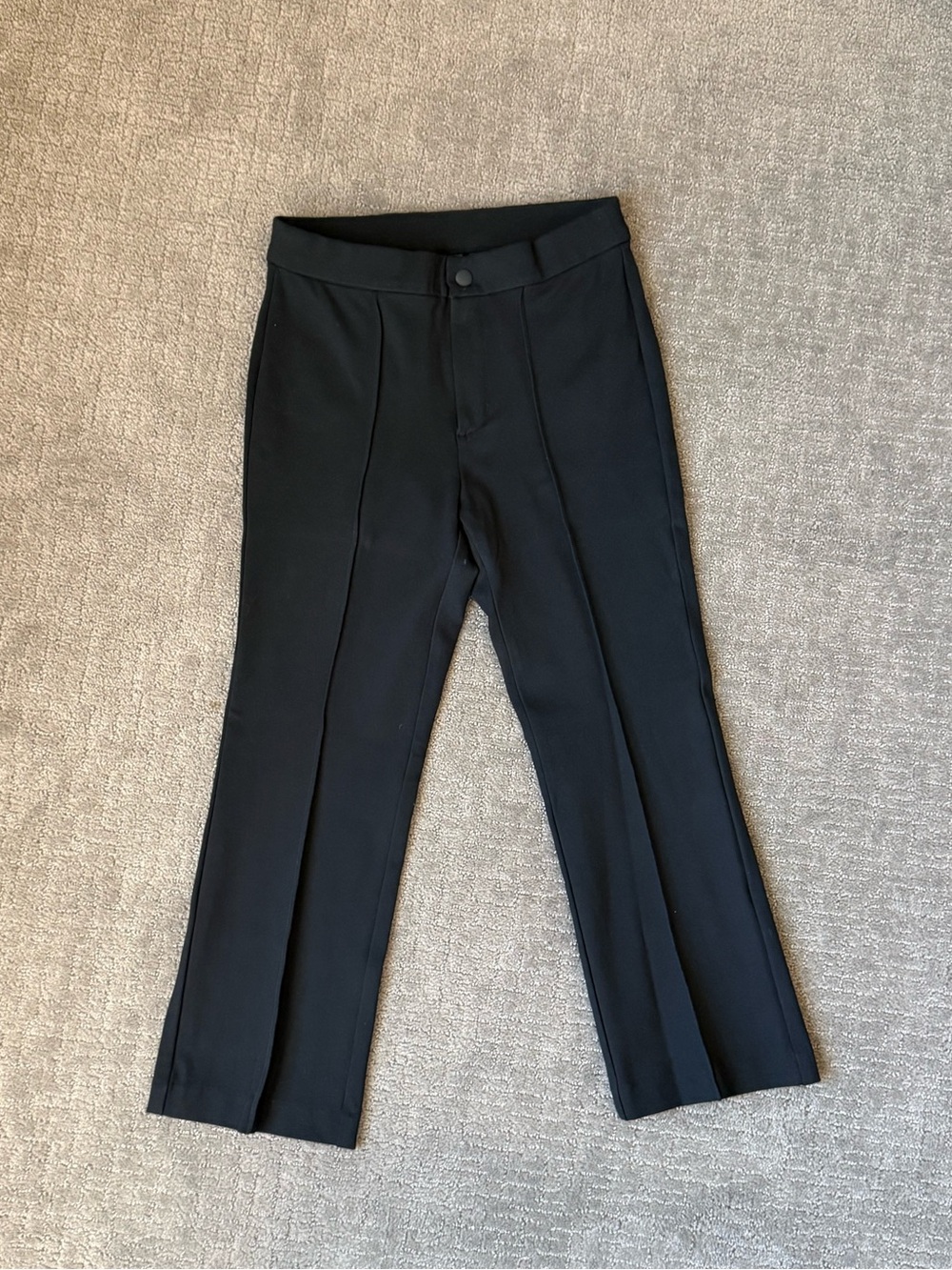 EUC Black Gap Ponte Trousers; Size 6 Petite